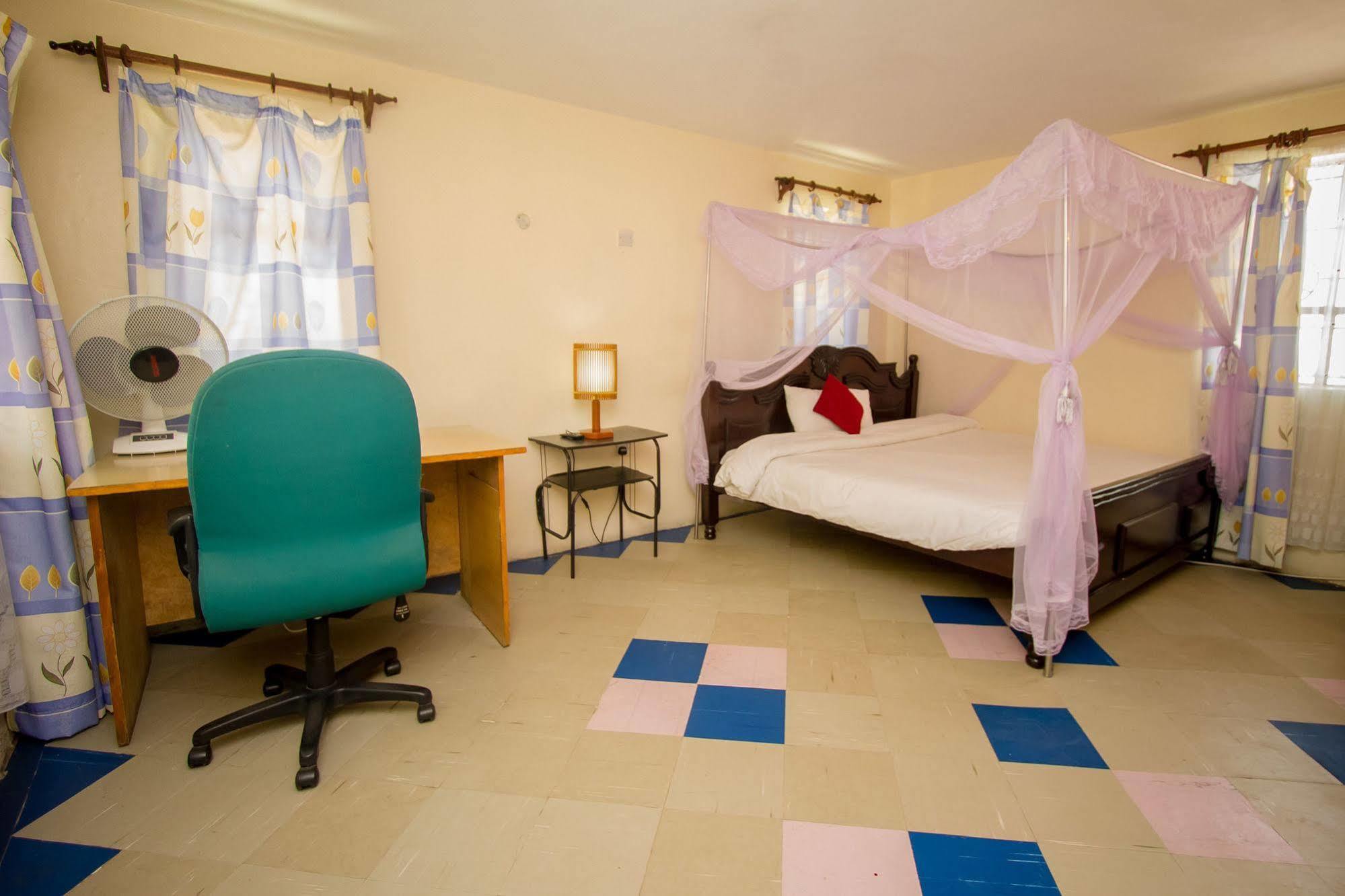 Nairobi Airport Rest House Exterior photo